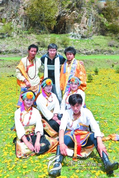 把美人裝進(jìn)心里，把美景留給眼睛